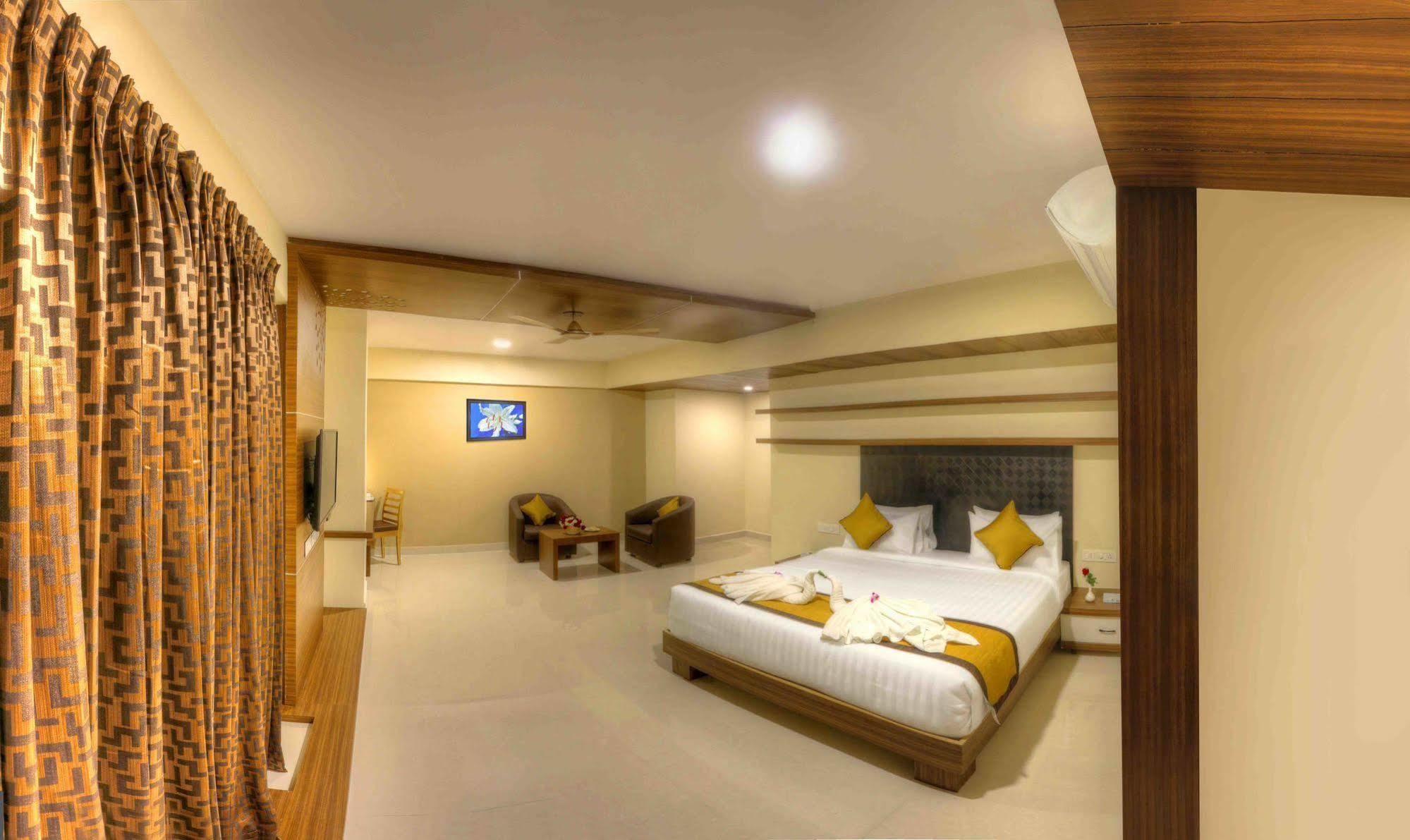 Rio Meridian Hotel مَسّور المظهر الخارجي الصورة