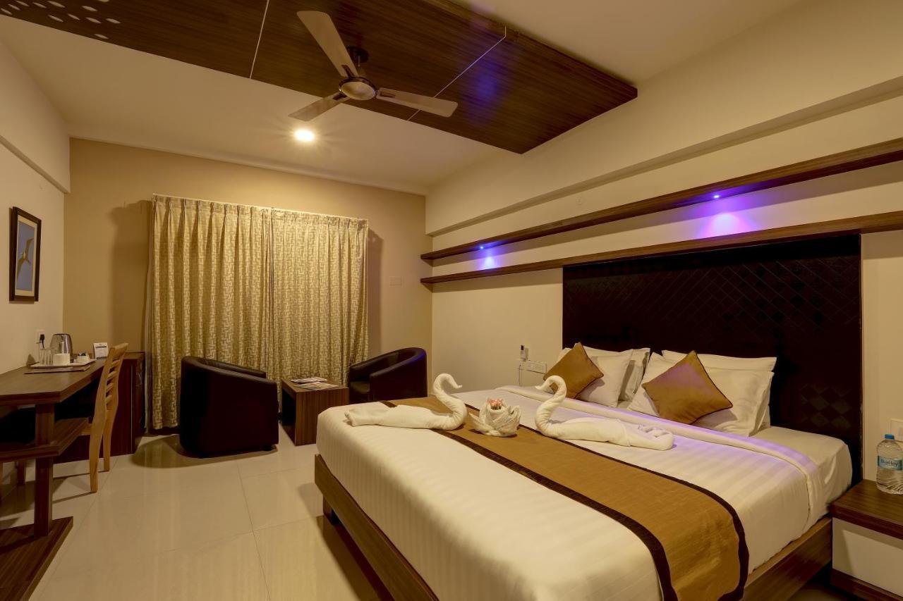 Rio Meridian Hotel مَسّور المظهر الخارجي الصورة